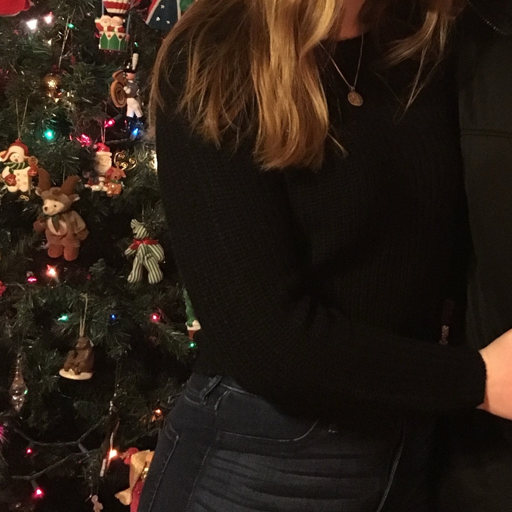 Cropped sweater - Picture 4 of 4